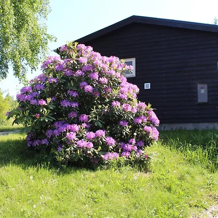 Сasa de vacaciones Beautiful In With 2 Bedrooms And Wifi